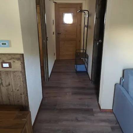 Casa Il Granaio Holiday home La Thuile